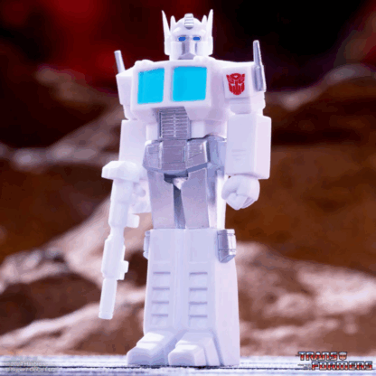 Super7 Transformers ReAction Figures Wave 08 Optimus Prime (Ultra Magnus)