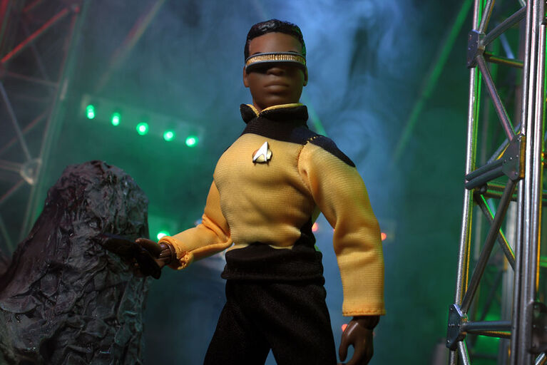 Mego 8" Action Figure - Lt. Geordi La Forge - Image 3